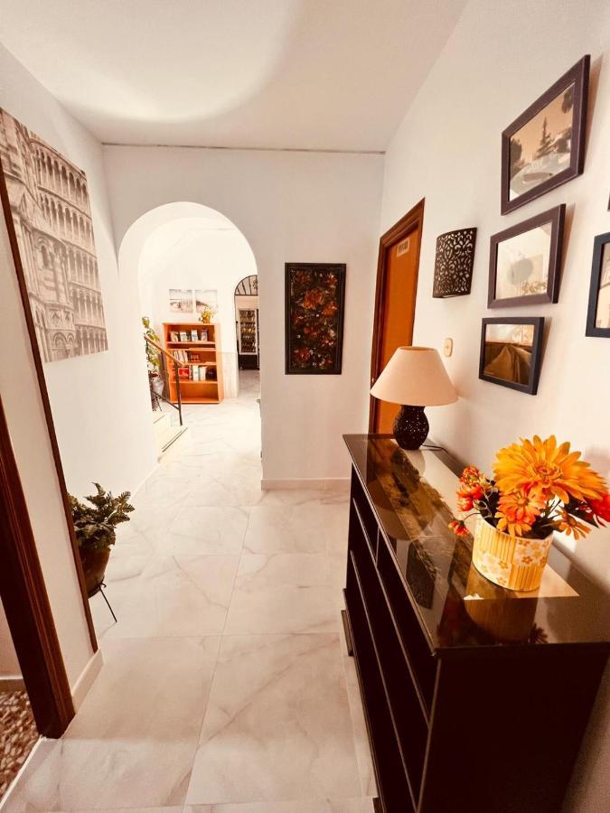 Hostal Muriel Aljaraque Bagian luar foto